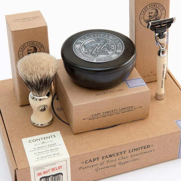 Set da rasatura Captain Fawcett rasoio, pennello e sapone